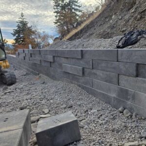Read more about the article Block Wall Builders Near Me That Create Functional Retaining Solutions