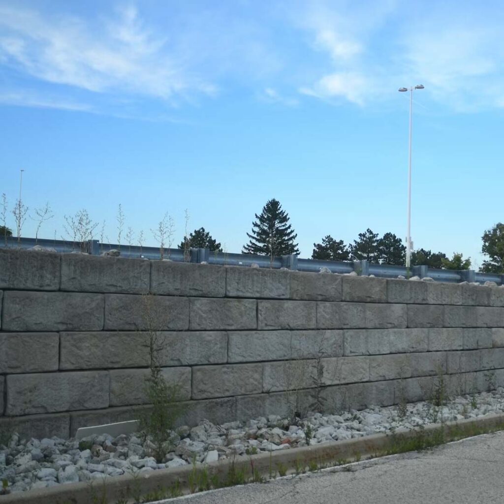 retaining wall engineer